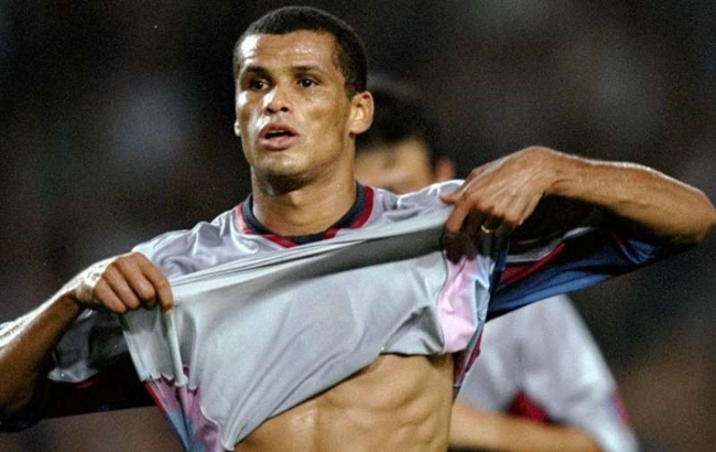 사진은 '왼발의 달인'으로 불렸던 히바우두의 현역시절 모습.