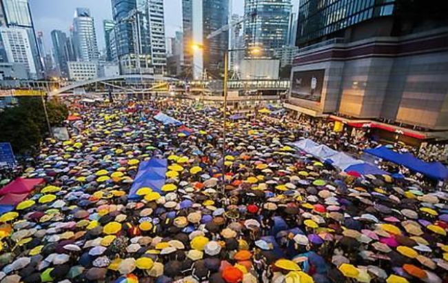 지난 2014년 8월31일 보통선거를 요구한 '우산운동'때의 시위 모습.