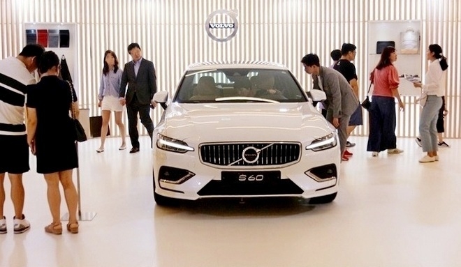 볼보가 최근 한국에 출시한 신형 S60은 하반기 판매가 속도를 낼 전망이다. 사진=글로벌 이코노믹 정수남 기자
