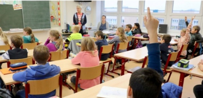 독일 초등학교는 오는 2025년까지 최소 2만6300명의 교원이 부족할 것이라는 보고서가 발간됐다.사진=프랑크푸르터 알게마이네