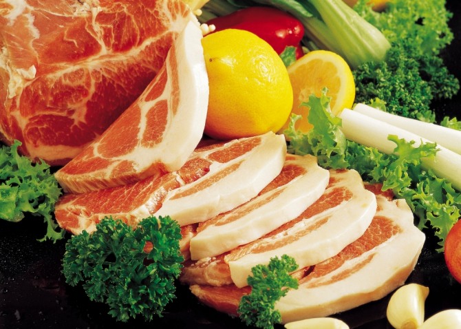 국내에서 처음으로 '아프리카 돼지열병'이 발생했지만 평소처럼 돼지고기를 섭취해도 된다.