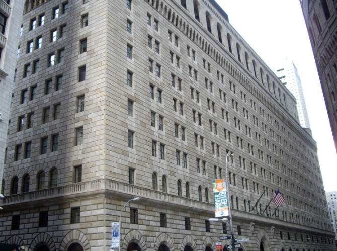 뉴욕 연방준비은행은 19일(현지시간) 3거래일 연속으로 환매조건부채권(Repo·레포) 거래를 통해 유동성 공급에 나섰다.