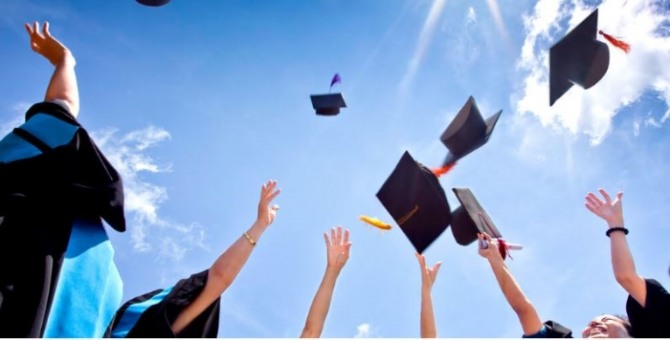 학자금 대출 등으로 인한 미국 대학생들이 졸업 무렵 채무가 3500만원을 훌쩍 넘었다. 사진=포브스재팬(Fobes Japan)