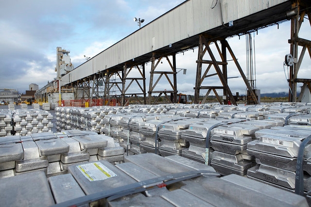 리오틴토 캐나다 브리티시 콜롬비아 키티마트 제련소의 알루미늄 잉곳 제품들.사진=리오틴토