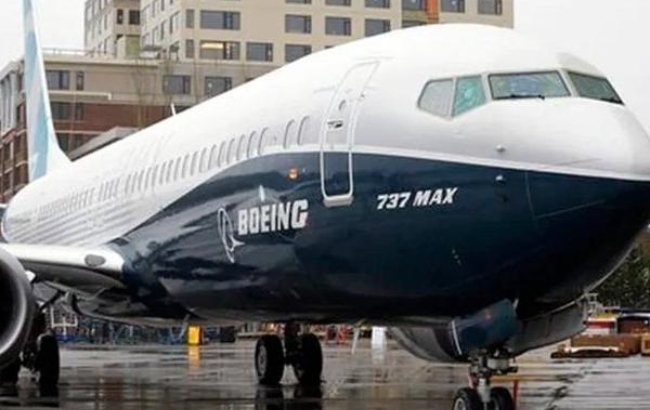 보잉이 737-MAX기의 결함을 사전 인지하고도 이를 은폐한 정황이 나오면서 파문이 일고 있다.