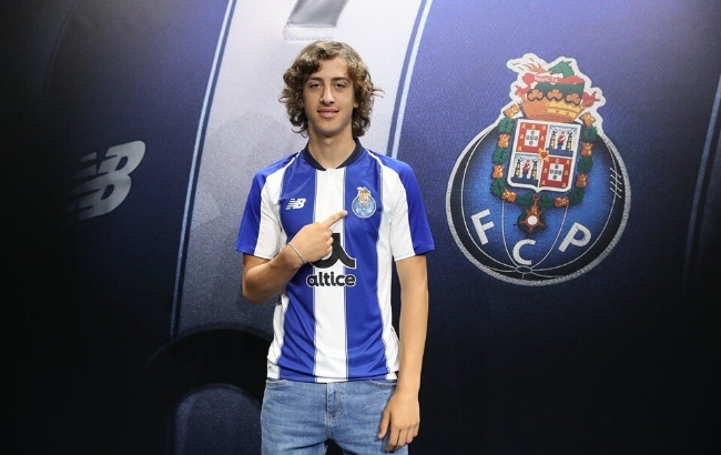 FC 포르투의 17세 샛별 FW 파비오 실바.