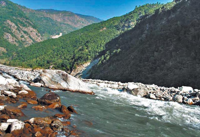 한국남동발전, 대림산업, 계룡건설이 수력발전소를 건설할 예정인 네팔 중부 라수와 지역의 트리슐리강 모습. 사진=네팔24아워스 