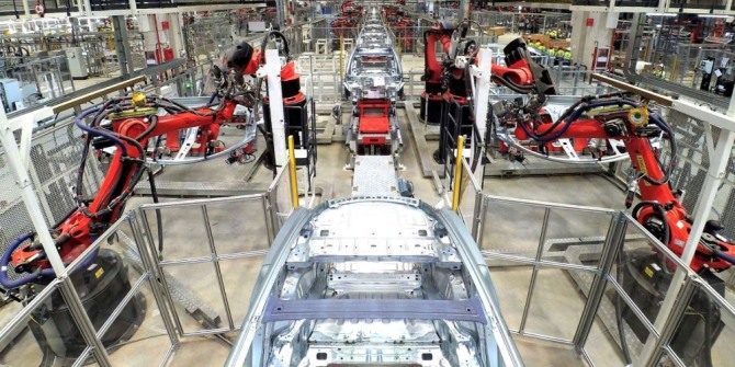 테슬라 상하이 기가팩토리3 공장의 차체 생산 공정 전경. 사진=클린테크니카