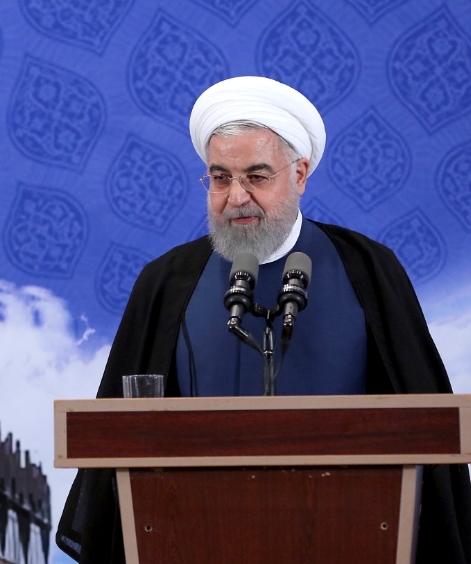 하산 로하니 이란 대통령이 5일(현지시간) 수도 테헤란 서쪽 파디스 테크 파크의 아자디 혁신 공장 준공식에 참석해 연설하고 있다. 사진=뉴시스 