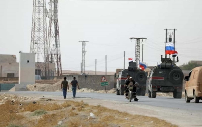 사진은 시리아북부지역에서 순찰활동을 하고 있는 러시아군.