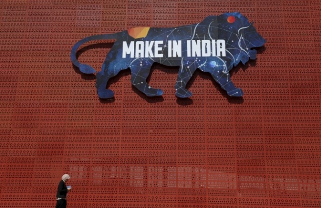 인도 정부의 ‘메이크 인 인디아(Make in India)’ 정책에 따라 노이다 지역이 스마트폰 생산의 글로벌 허브로 부상하고 있다.