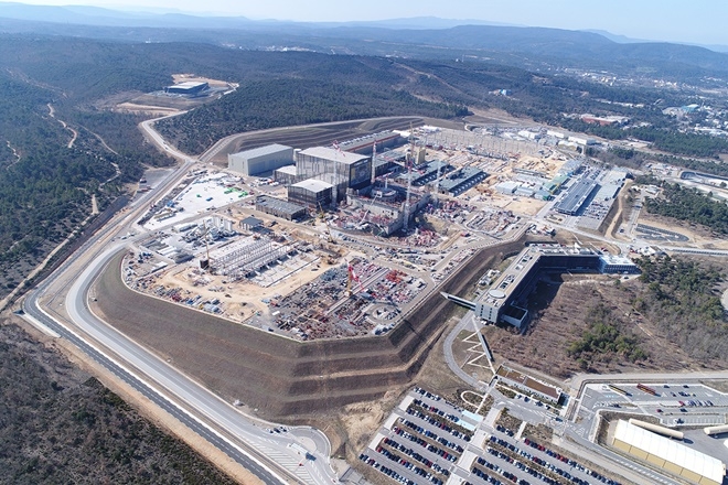 지난해 프랑스남부 카다라쉬에서 건설되고 있는 ITER의 모습을 촬영한 항공사진. 사진=위키피디아 