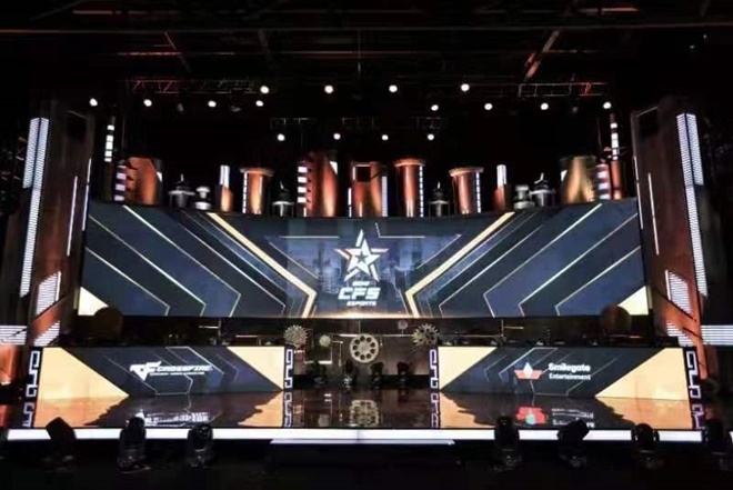 스마일게이트 엔터테인먼트는 6일 중국 타이창에서 전세계 최고 권위의 ‘크로스파이어’ e스포츠 대회인 ‘CFS 2019 (CROSSFIRE STARS 2019) 그랜드 파이널’의 그룹 스테이지를 7일(토) 시작으로 일주일간 열전에 돌입한다고 밝혔다. 