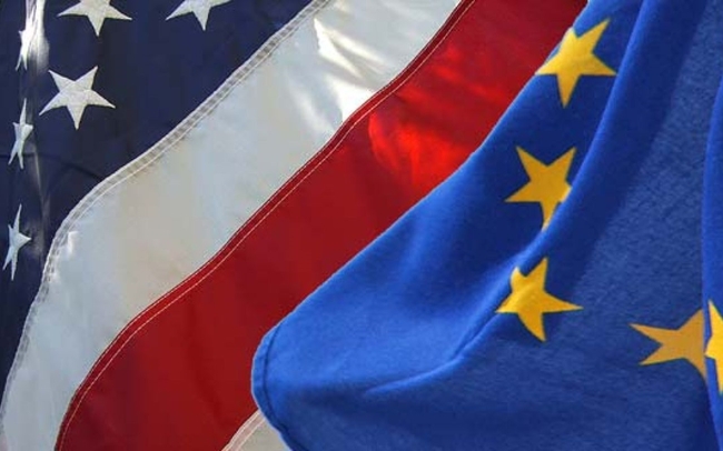 미 통상대표부가 현지시간 6일 대 EU 관세전쟁 대상품목 원안을 확정했다고 밝혔다.