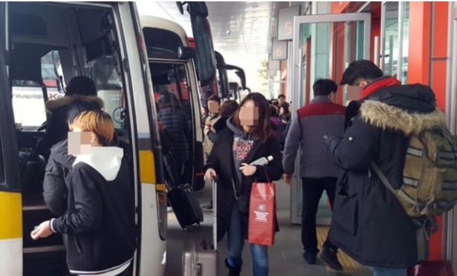 호남고속 시외·시내버스 노조 소속 버스기사들이 13일부터 부분 파업에 돌입한다. 사진은 전북 전주 고속버스터미널 전경. 사진=뉴시스