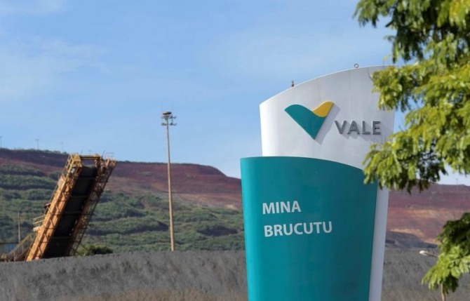 브라질 최대의 채광기업인 '발레(Vale SA)'가 30억 달러(3조 4854억 원) 규모의 신디케이트 회전신용한도(revolving credit facility)를 계약했다. 자료=로이터