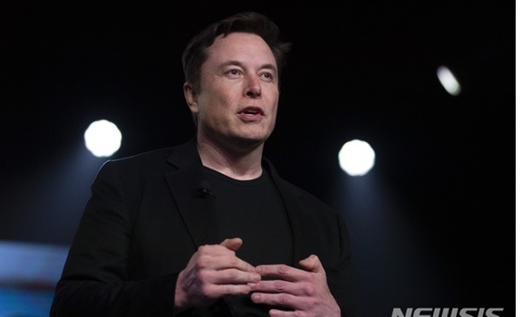 [글로벌 CEO] 일론 머스크 (Musk)  테슬라 중국 기가팩토리 대대적 확충… 전기차 연간 50만대 생산 