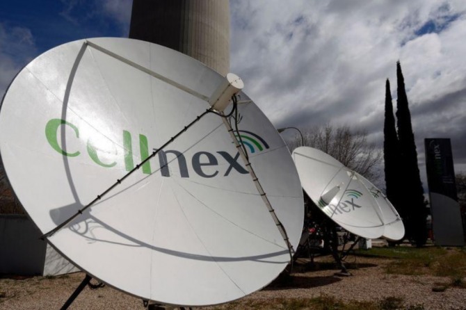 스페인 '셀넥스 텔레콤'이 포르투갈 통신타워 기업 '옴텔(Omtel)'을 8억 유로에 인수하기로 합의했다. 자료=로이터통신