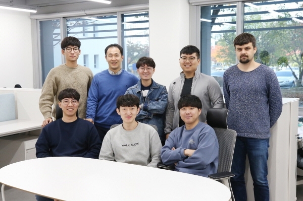 KAIST 전기및전자공학부 김상현 교수 연구팀이 6만 ppi 이상의 초고해상도 디스플레이 제작 가능 기술을 개발했다고 6일 밝혔다. 사진=KAIST