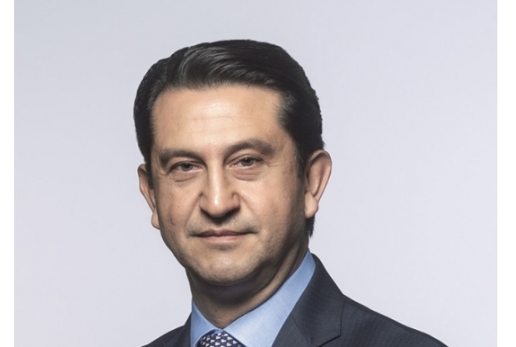 [글로벌 CEO] 현대차 1백만대 프로젝트, 호세 무뇨스(José Muñoz) 누구?  카를로스 전 닛산 회장의 심복   