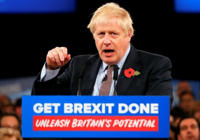 보리스 존슨 영국 총리가 지난해 11월 영국 버밍햄에서 열린 총선 유세에서 2020년 말까지 브렉시트를 완수하겠다고 공언하고 있다. 사진=로이터