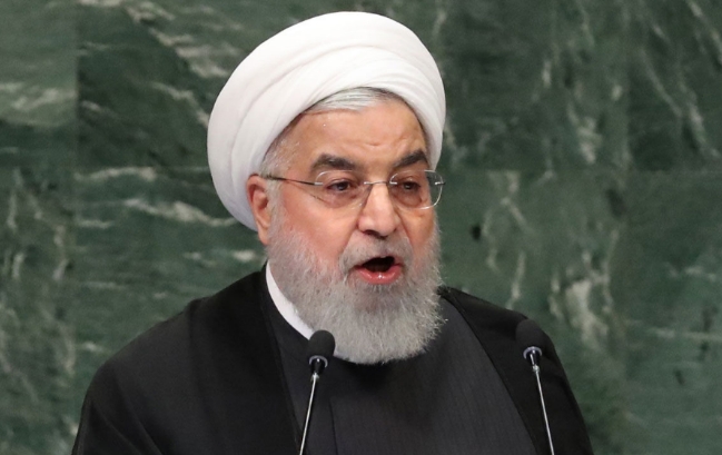 이란의 로하니 대통령(사진)은 현지시간 16일 우라늄 농축활동을 멈추지 않겠다고 밝혔다.