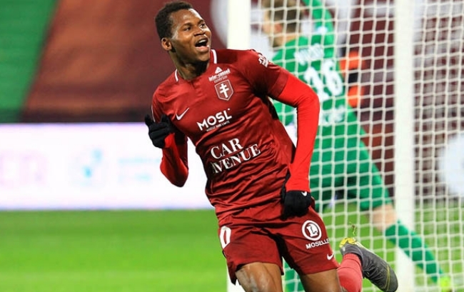 메스 FW 하비브 디알로.