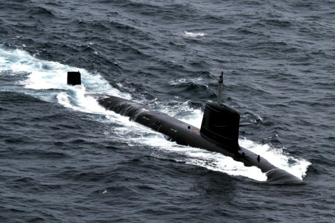 한국산 잠수함 수입계약을 체결한 인도네시아가 프랑스에 스코르펜 잠수함 구매 의사를 밝혔다는 보도가 나왔다. 사진은 프랑스가 인도에 수출한 스코르펜 잠수함. 사진=네이비레커그니션닷컴