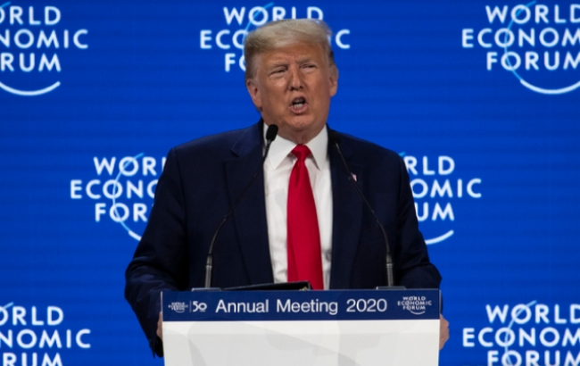 스위스 다보스에서 개최된 세계경제포럼에서 현지시간 21일 연설을 하고 있는 도널드 트럼프 미국 대통령.