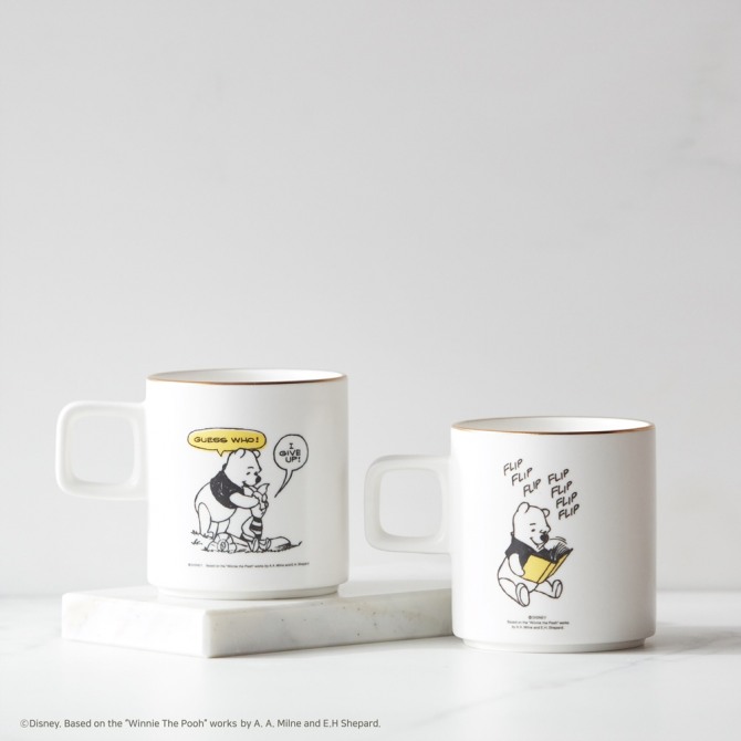 커피전문기업 할리스커피가 디즈니 힐링 캐릭터 ‘곰돌이 푸’의 일러스트를 담은 머그 4종을 출시했다고 11일 밝혔다. 사진=할리스커피