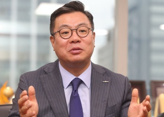 한국투자증권 컨소시엄이 캘리포니아대 학생 주거단지를 인수하며 관심을 모으고 있다. 정일문 한국투자증권 사장. 사진=연합뉴스