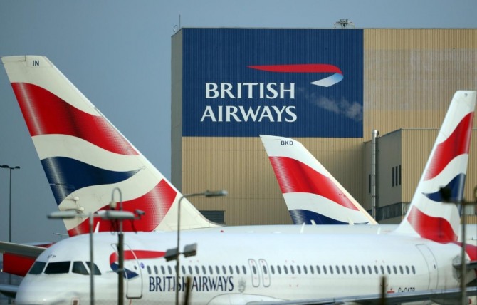 영국 정부가 22일(현지시간) 코로나19 사태로 인한 어려움을 겪고있는 항공사 및 기타 회사의 지분을 인수할 계획이라고 밝혔다. 사진=로이터