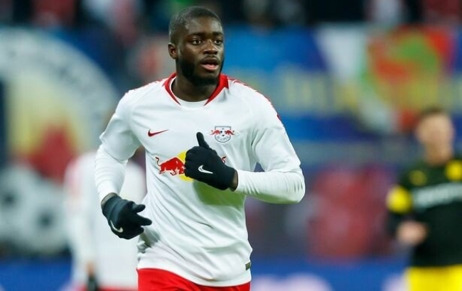 아스널이 영입에 공을 들이고 있는 라이프치히 만능형 DF 다요 우파메카노.