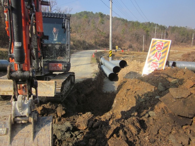 전남 영암군 서호면(면장 서장옥)은 정부 정책에 적극적으로 부응, 지방재정 신속 집행 실적을 제고하기 위하여 상반기 집행률 목표를 80%로 설정하고 총력을 다하고 있다. / 전남 영암군=제공