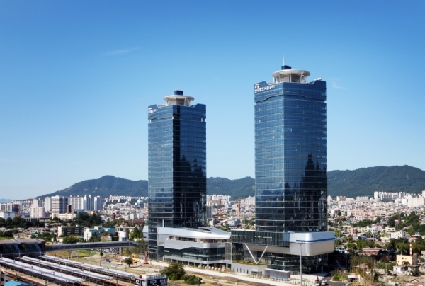 한국철도시설공단 사옥 전경. 사진=한국철도시설공단 