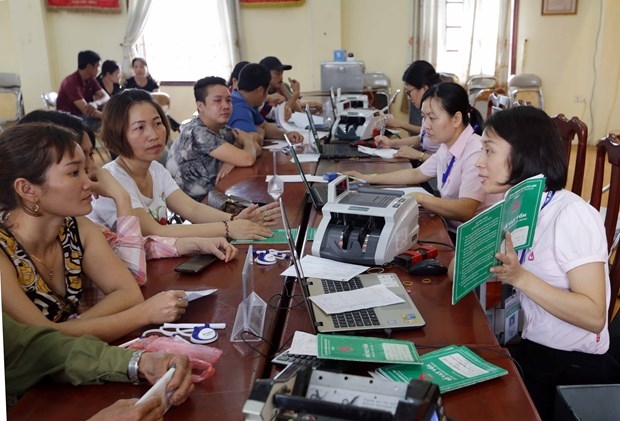 하노이는 코로나 긴급 지원자금으로 650억 동을 투입한다고 밝혔다.
