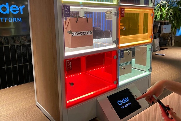 비접촉음식서비스를 제공하는 쇼케이스 기그의 주문사물함 '오더 락커' 모습.