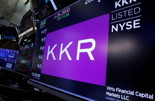 뉴욕증권거래소의 KKR 로고. 사진=로이터