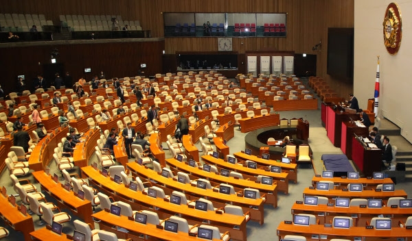 공인인증서 제도 폐지를 골자로 한 전자서명법 전부개정안이 20일 국회 본회의를 통과했다. 사진=뉴시스