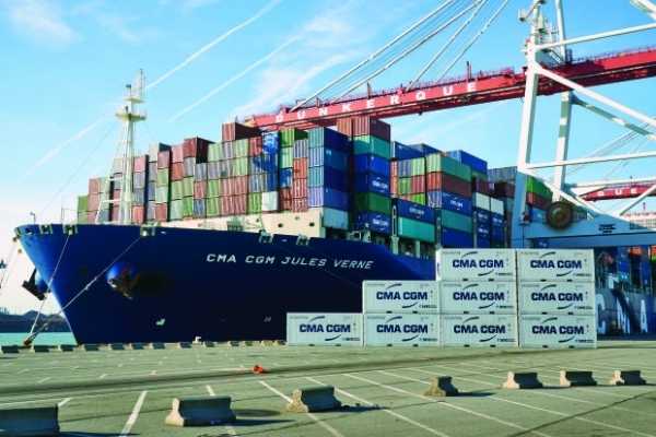 프랑스 해운선사 CMA CGM 선박. 