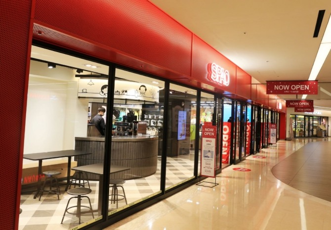 SPA 브랜드 스파오가 서울 삼성역 코엑스 스타필드에 역대 최대 규모의 매장을 선보이며 주목을 받고 있다. 사진=이랜드