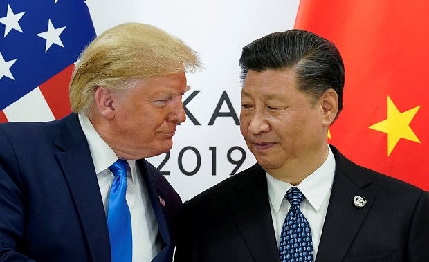 미국과 중국간 갈등이 격화되면서 세계 세력 균형이 재편될 것으로 전문가들은 전망했다. 지난해 6월 오사카 G20 정상회의서 만난 도널드 트럼프 미국대통령(사진 왼쪽)과 시진핑 중국 국가주석. 사진=로이터