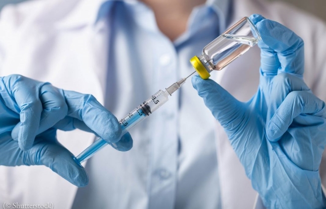 미 육군의 감염증 책임자가 2일(현지시간) 연내 코로나19 백신이 개발돼 일부 미국인들에게 접종이 시작될 것이란 낙관론을 제시했다.