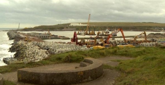 스페인 드라가도스는 3억 5000만 파운드가 투자되는 영국 애버딘 남쪽 항구 확장공사 프로젝트를 중단하고 철수할 계획이다. 사진=BBC