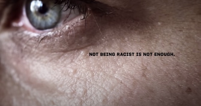 P&G의 인종차별 관련 광고의 한 장면. 사진=유튜브 캡처