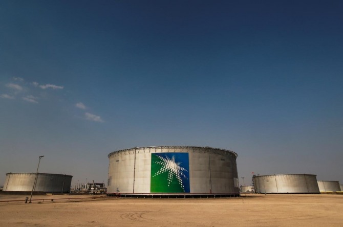 세계 최대 석유기업인 사우디아라비아 아람코가 코로나19 타격으로 감원에 나섰다. 사진=로이터