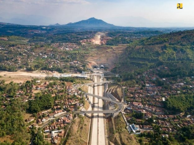인도네시아가 유료도로와 관개시스템을 포함한 국가 전략 프로젝트 77개 토지를 37억6000만 달러에 취득했다. 사진=인도네시아 공공사업주택부(PUPR) 