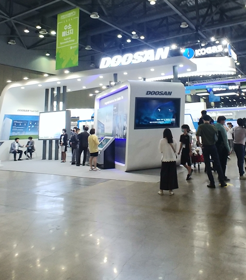 두산그룹의 수소사업부 부스는 행사장 입구에 자리잡았다. 사진=자체제공