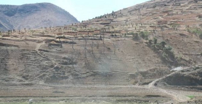 북한의 황폐화 된 산야 모습. 사진=유엔식량농업기구(FAO) 홈페이지