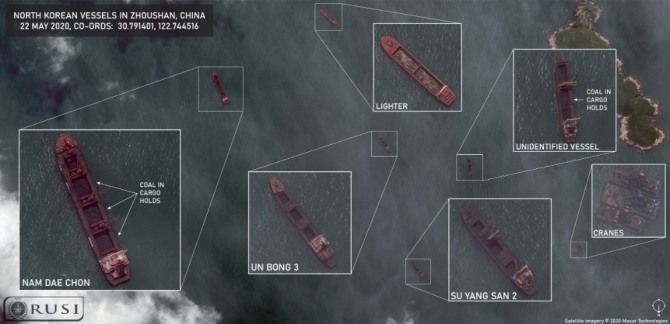 중국 저장성 저우산섬 주변에 정박한 북한 선박을 찍은 위성 사진. 사진=NK뉴스